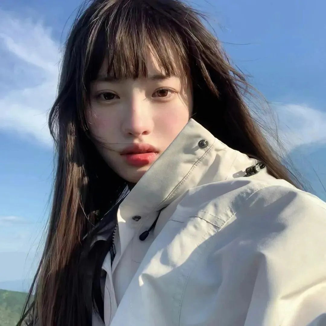 黑白游龙